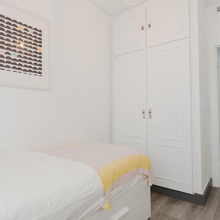 Апартаменты Hola Malaga Premium Centro Экстерьер фото